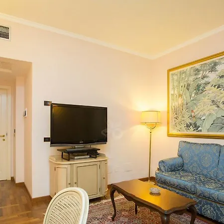 Hotel Grand Politi