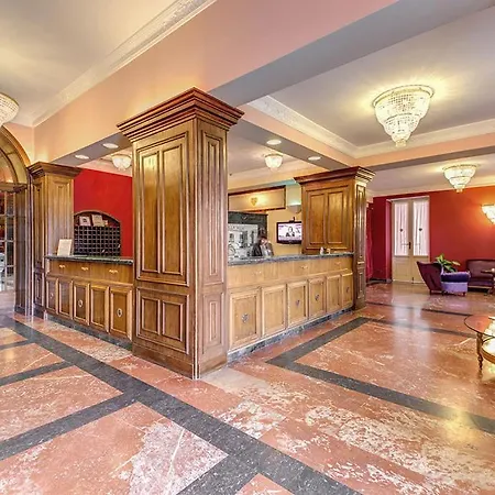 Grand Politi Hotel Syracuse